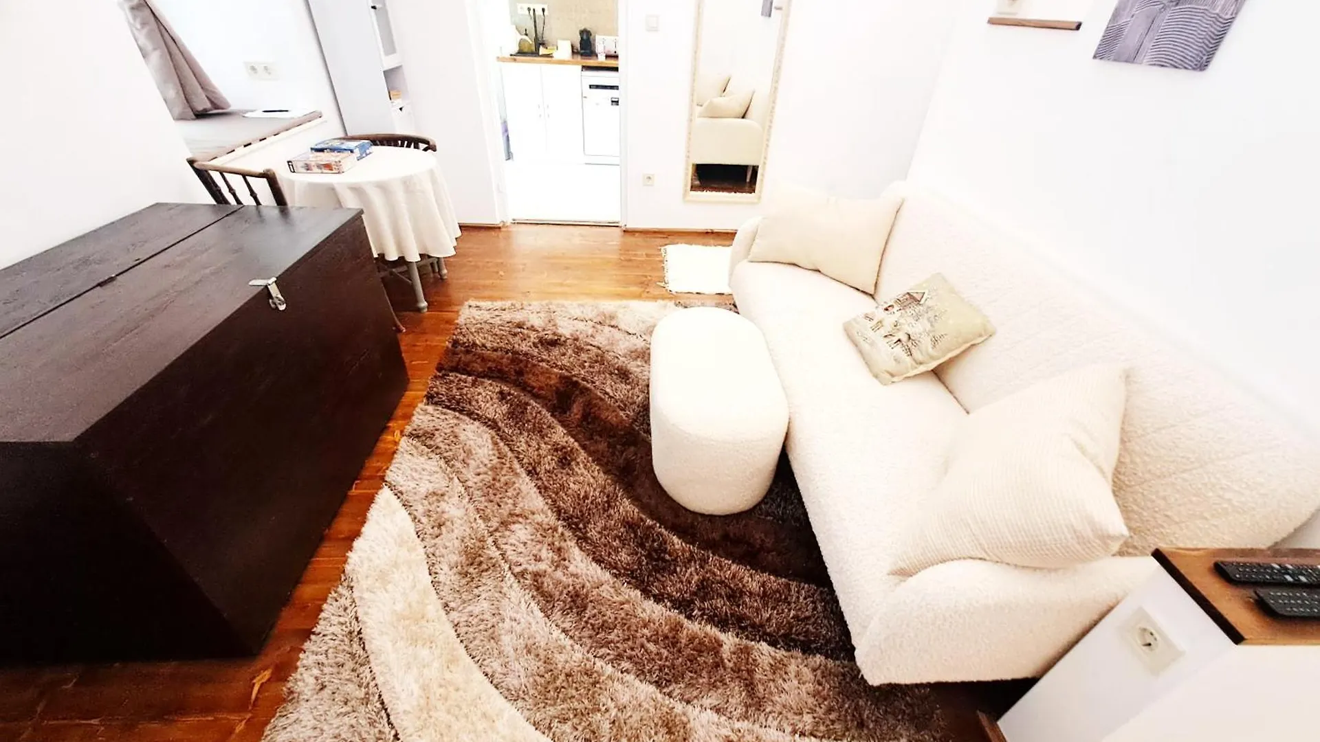 Cozy & Green Downtown Residence Budapest